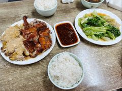 -煲煲香快餐(南京路店)