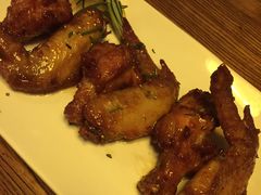 迷迭香烤鸡翅-CRAZYONES西班牙海鲜饭(上海美罗城店)