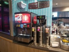 -The Habit Burger Grill 哈比特汉堡(世博店)