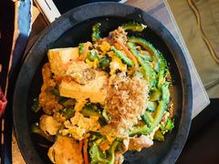 -我那覇豚肉店(カフーナ旭橋店)