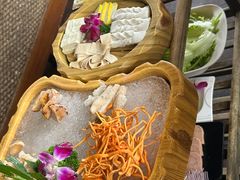 -滇釜火锅·能喝汤的火锅(车公庄店)