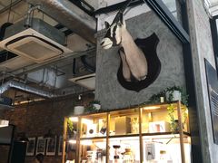 -The Coffee Academïcs(铜锣湾店)