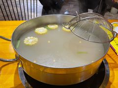 牛骨浓汤锅底-大吉利·潮汕鲜牛肉火锅(西安店)