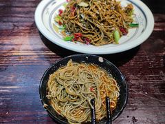-蓝田九大碗民俗食府(蓝田店)