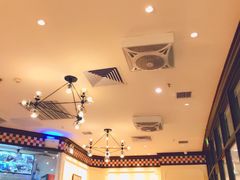 -一哥澳门豆捞 · 十七年经典澳门火锅(四季天地店)