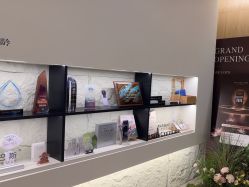 -AGE LOCK 锁龄美肌