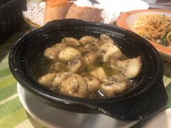蒜油蘑菇-BISTROFIORE美伊娜(伊犁南路店)