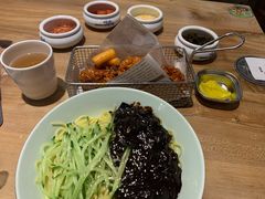 韩式炸酱面-庭院里的小幸福(开发区万达店)