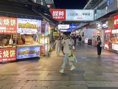 -万达广场(南昌红谷滩店)