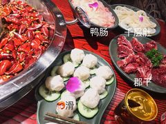 -谭鸭血老火锅(远大购物广场店)