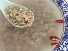 -撒拉人家.酸菜牦牛肉火锅