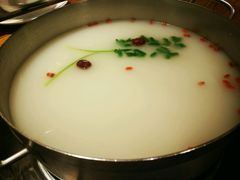-龙记斑鱼火锅鲜切牛肉自助(红山路店)
