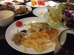 -唐拉雅秀酒店-西锦汇空中BBQ·思创餐厅
