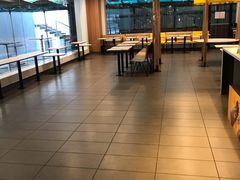大堂-麦当劳(宜安广场店)