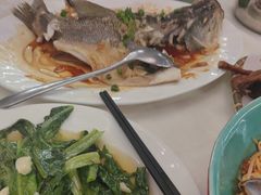 -五谷芳乳鸽王(海景店)