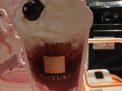 生日车厘子-奈雪的茶(青岛卓悦里INTOWN店)
