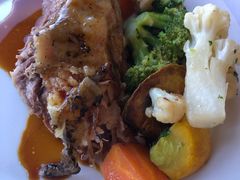 -Lake Hawea Hotel