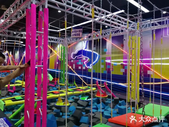 酷跳蹦床主题公园(万胜广场店)图片