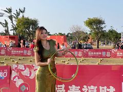 -万绿园