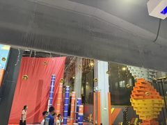 -嗨翻Hi-Fun竞技主题乐园·蹦床团建生日轰趴(荆川 国光1937店)