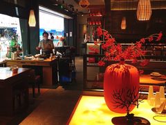 -呷哺呷哺(融创茂店)