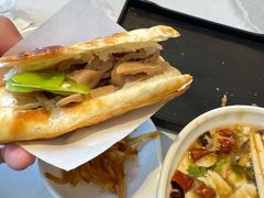 -高玛纳驴肉火烧(一世界店)