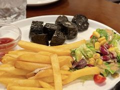 -mordew加州日记西餐&小酒馆(新天地店)