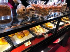 -Salon de The de Joel Robuchon(外滩18号店)
