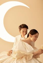 -挪娅婚纱摄影皇家会所