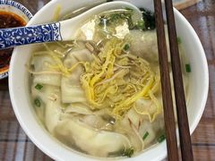 -笑来喜馄饨小笼工坊店(湖滨街店)