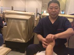 -新富特功夫足疗(华都园大厦店)