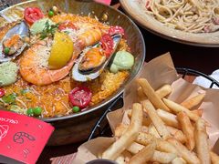 -CRAZYONES西班牙海鲜饭(上海美罗城店)