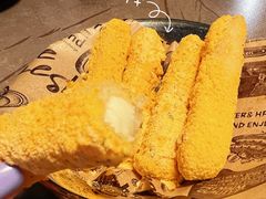 -BHC炸鸡(明洞总店)