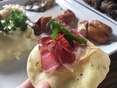 -LENBACH兰巴赫西餐啤酒坊(大连东港店)