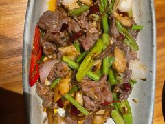 张老师的牛肉-十三式重庆江湖菜(金茂览秀城店)