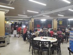 大堂-宁大姐第一家脆皮狗肉馆(江滨路店)