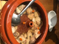 -云海肴·汽锅鸡·云南菜(天山百盛优客店)