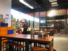 -764厂烧烤总店