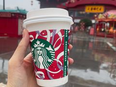 -星巴克(西安曲江银泰店)