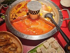 -晓宇重庆火锅(西安荟聚店)