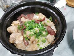 -容里煲仔饭(利丰北路店)