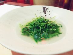 依雲水海味浸田园时蔬-海航大厦万豪酒店彩海轩中餐厅(霄云路店)