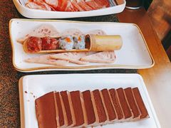 -小天鹅火锅·一线江景洪鼎旗舰店(洪崖洞店)