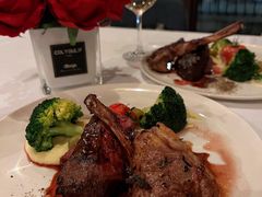 -WOLFGANG PUCK KITCHEN & BAR(迪士尼小镇店)