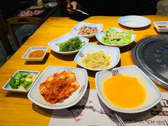 小菜-唯成•韩国炭火烤肉 유성고기