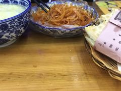 -八亩沟擀面皮(西安首店)