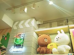 -line friends(明洞旗舰店)