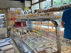 -85度C(生甜甜圈研究工坊·上海平凉店)