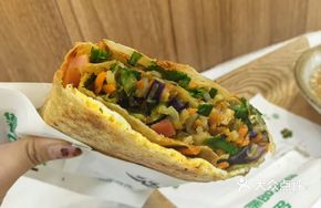 Dance Vegetable Roll