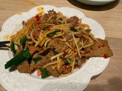 小炒牦牛肉-缘生态云南菜·野生菌庭院餐厅(华侨城店)